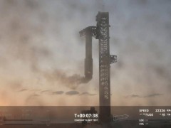 spacex“星舰”新突破，史上首次“筷子”夹火箭？